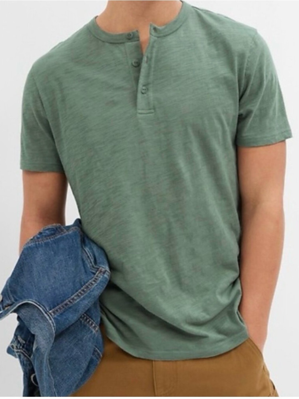 GAP Men's Short-Sleeve Henley in Sage Green
